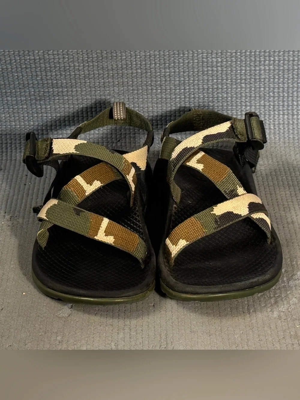 Chaco Z/1 Camo Outdoor Sandals Kid’s Size 2
